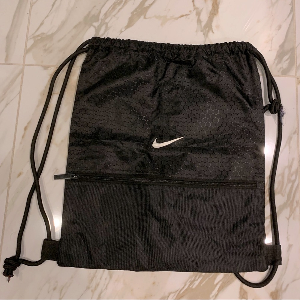 NIKE ELITE Drawstring Workout Bag
